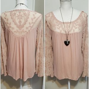 Maurices top